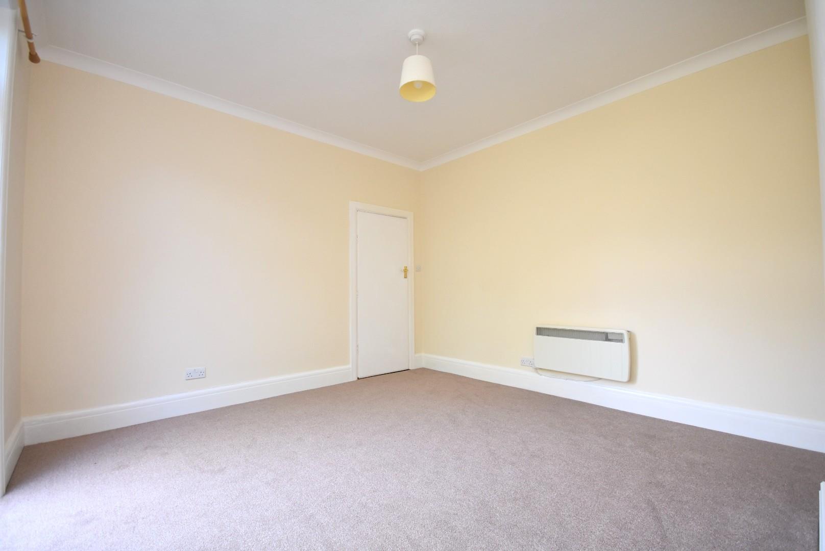 45 Baron Road, Penarth, Vale of Glamorgan, CF64 3UE